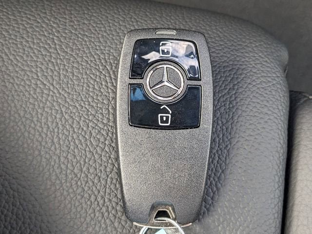 New 2024 Mercedes-Benz Sprinter 144 Cargo image 36