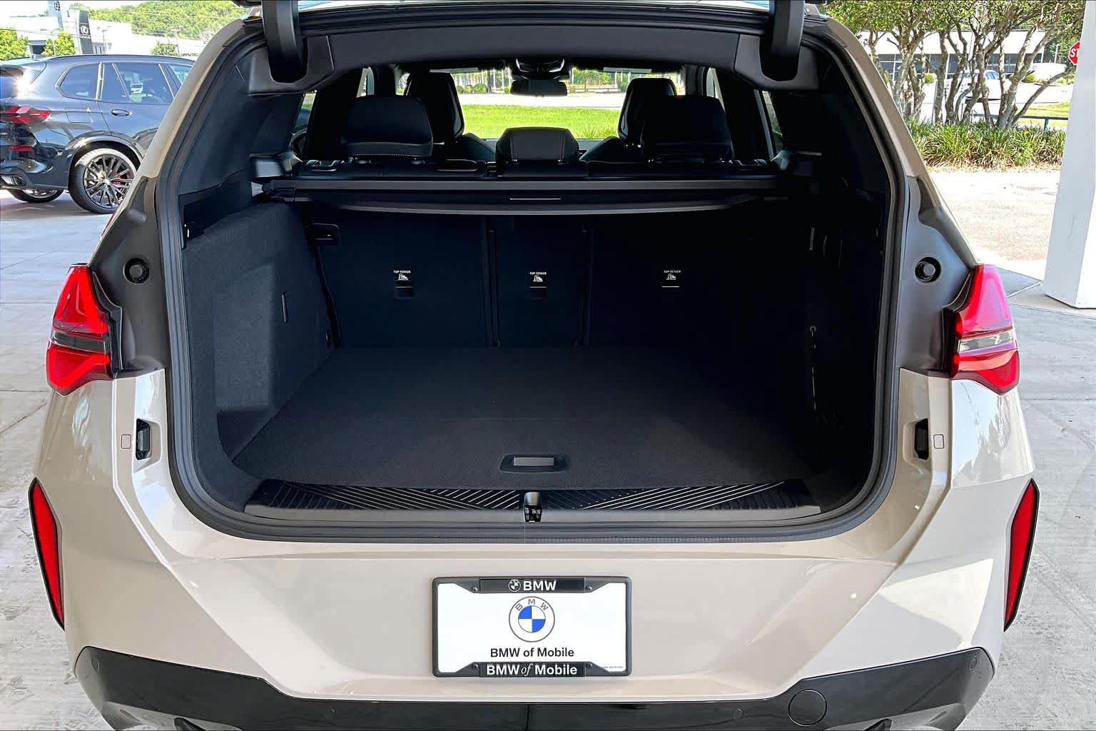 New 2026 BMW X3 xDrive30i w/ Premium Package AWD/4WD image 18