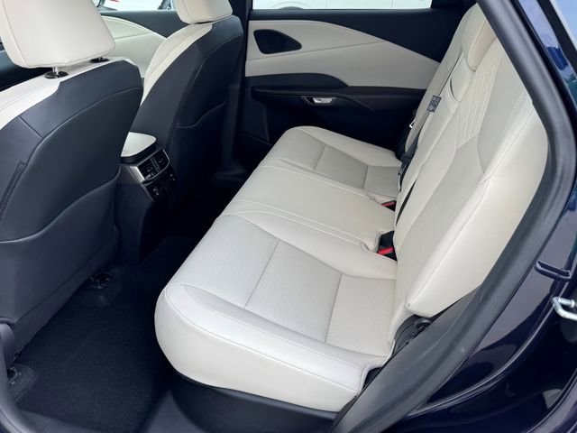Used 2024 Lexus RX 350 FWD w/ Technology Package image 16