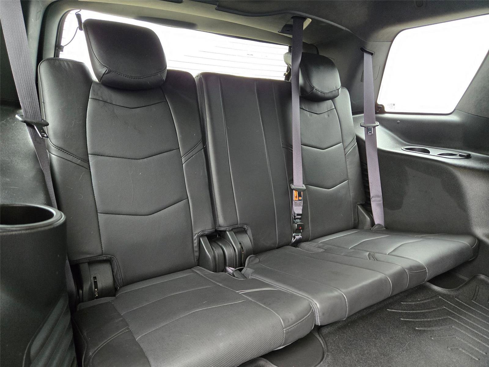 Used 2016 Cadillac Escalade Platinum AWD/4WD image 35