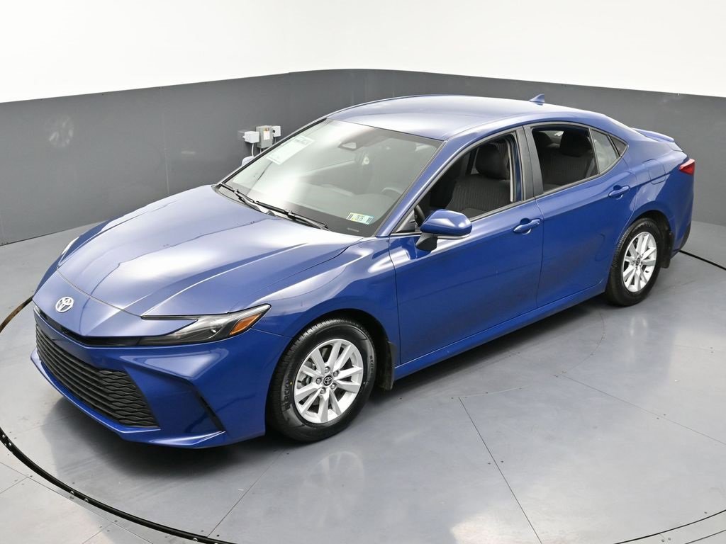 Used 2025 Toyota Camry LE w/ Convenience Package image 50
