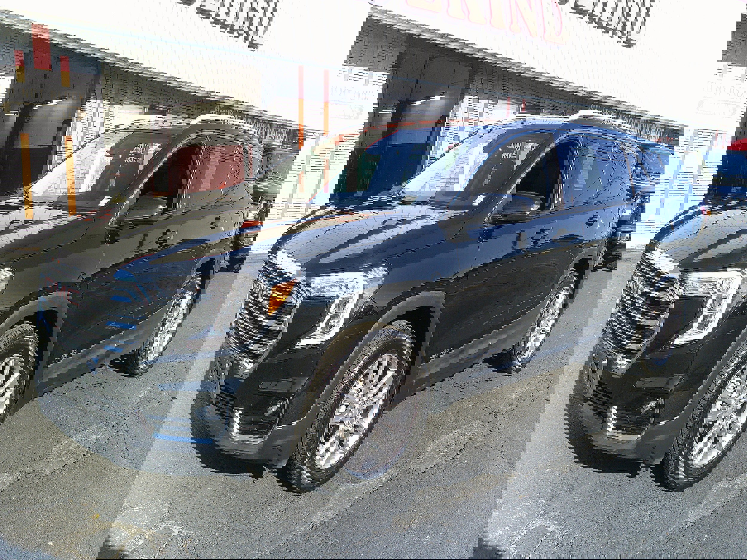 Used 2024 GMC Terrain SLT image 12