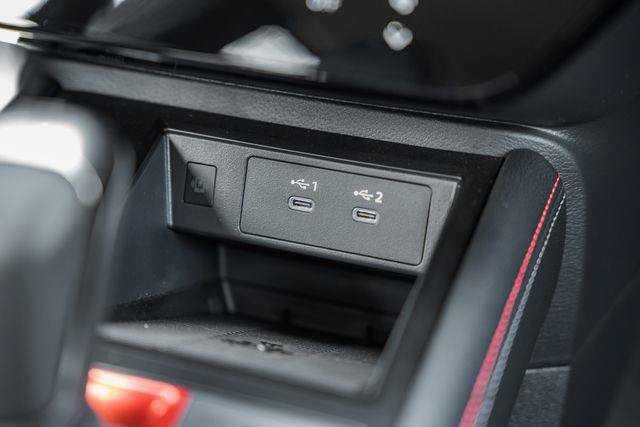New 2025 Nissan Kicks SR w/ Illumination Package AWD/4WD image 22