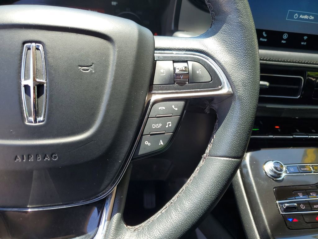 Used 2023 Lincoln Nautilus FWD w/ Premium Package image 25