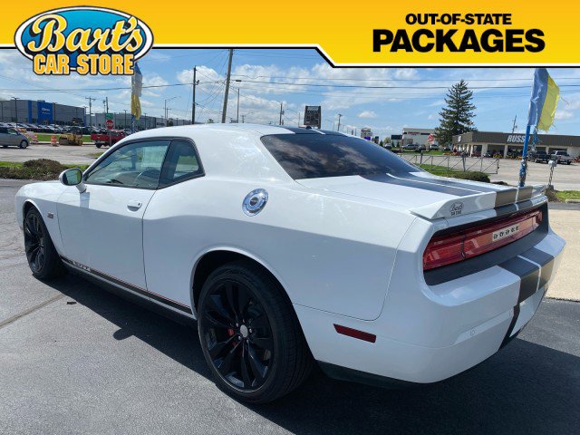 Used 2014 Dodge Challenger SRT8 w/ Harman/Kardon Audio Group RWD image 4