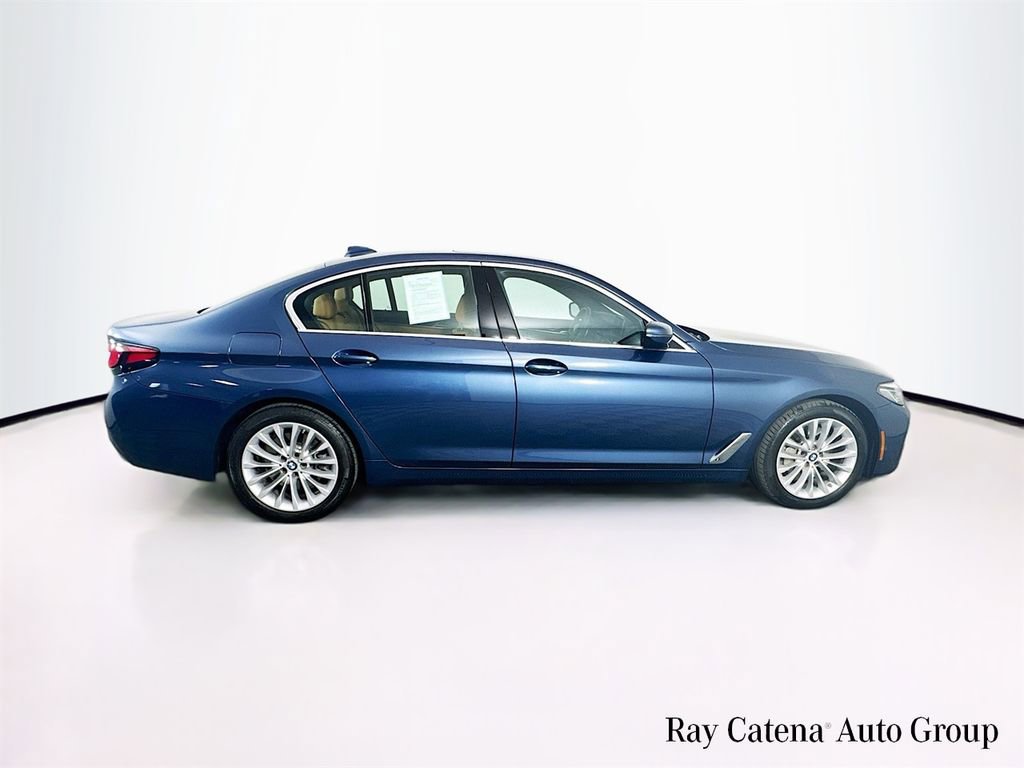 Used 2023 BMW 530i xDrive w/ Premium Package image 8