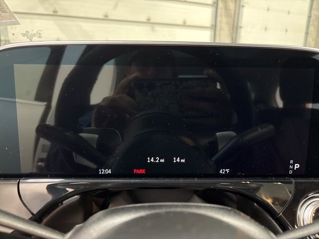 New 2025 Mercedes-Benz E 350 4MATIC Sedan image 20