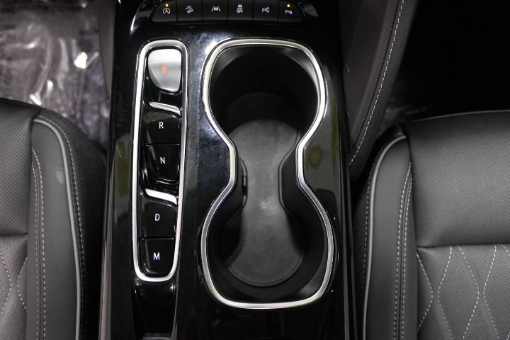 Used 2023 Buick Envision Avenir AWD/4WD image 34