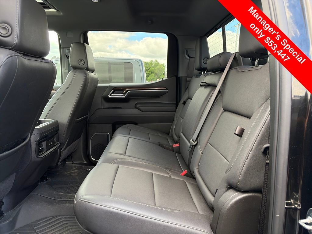 Used 2025 Chevrolet Silverado 1500 LT Trail Boss w/ Convenience Package II AWD/4WD image 26