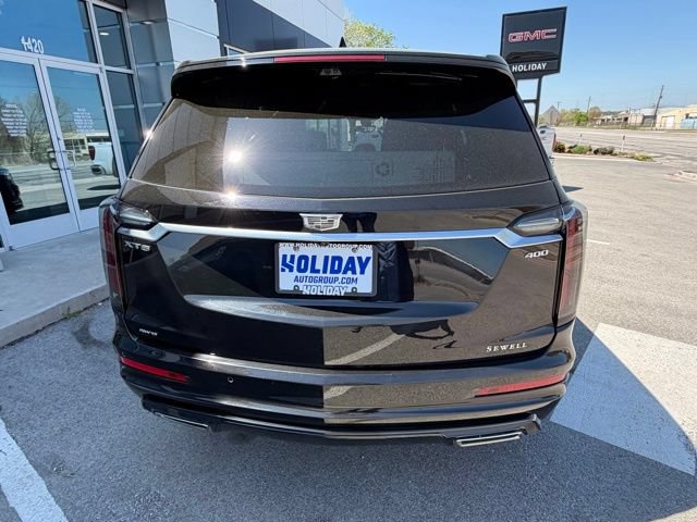 Used 2022 Cadillac XT6 Sport w/ Platinum Package AWD/4WD image 7