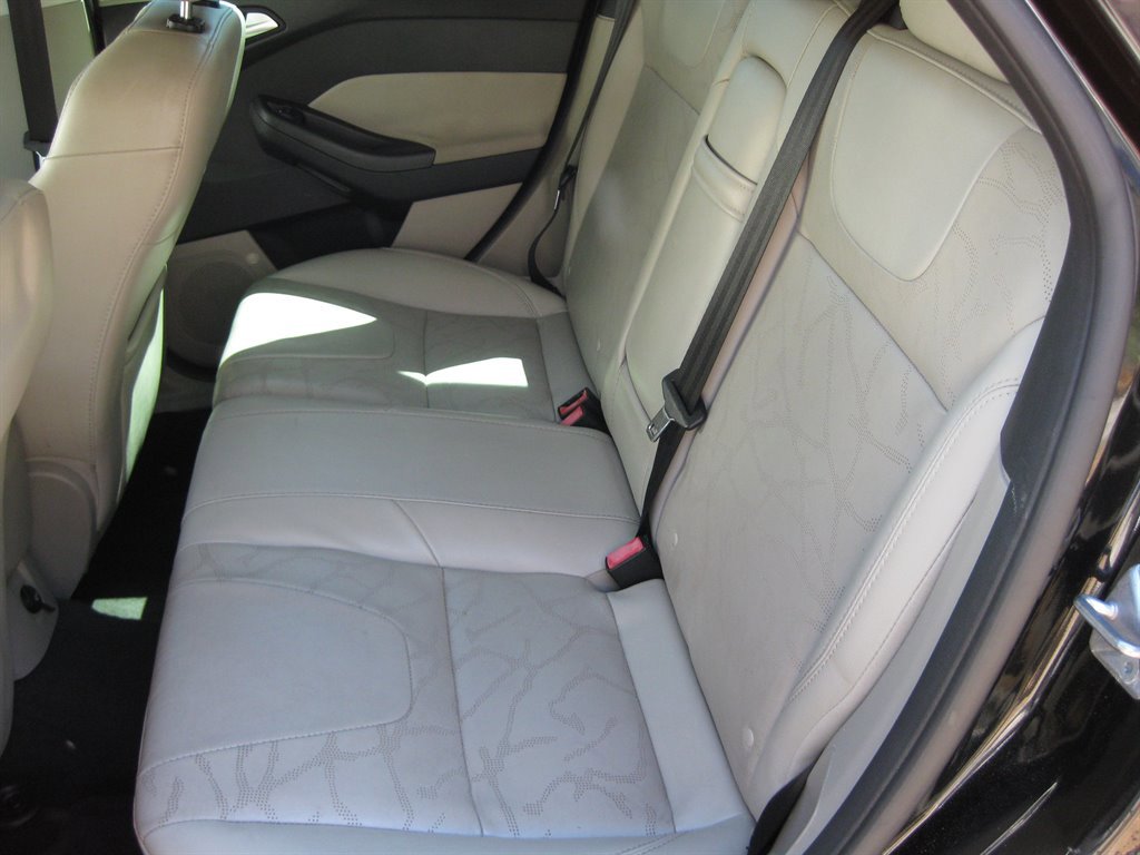 Used 2013 Ford Focus Electric Hatchback image 7