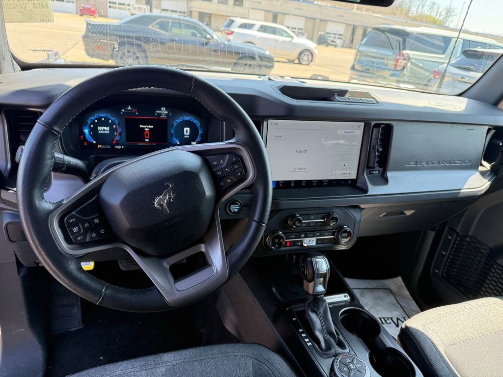 Used 2025 Ford Bronco Big Bend image 11