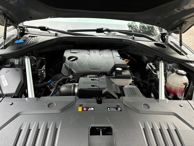 Used 2023 Genesis GV70 2.5T w/ Advanced Package AWD/4WD image 20