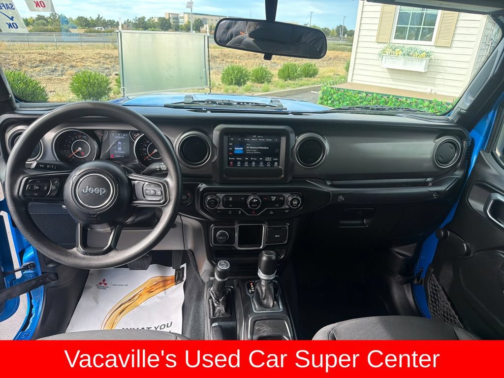 Used 2022 Jeep Gladiator Sport AWD/4WD image 11