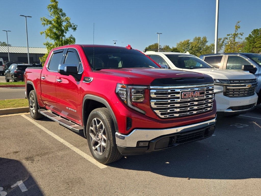 Used 2024 GMC Sierra 1500 SLT w/ SLT Premium Plus Package AWD/4WD image 4