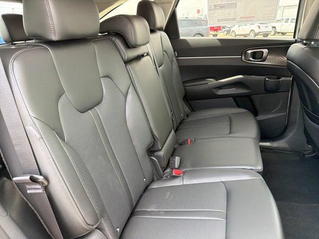 New 2026 Kia Sorento S w/ S Panoramic Sunroof Package FWD image 23