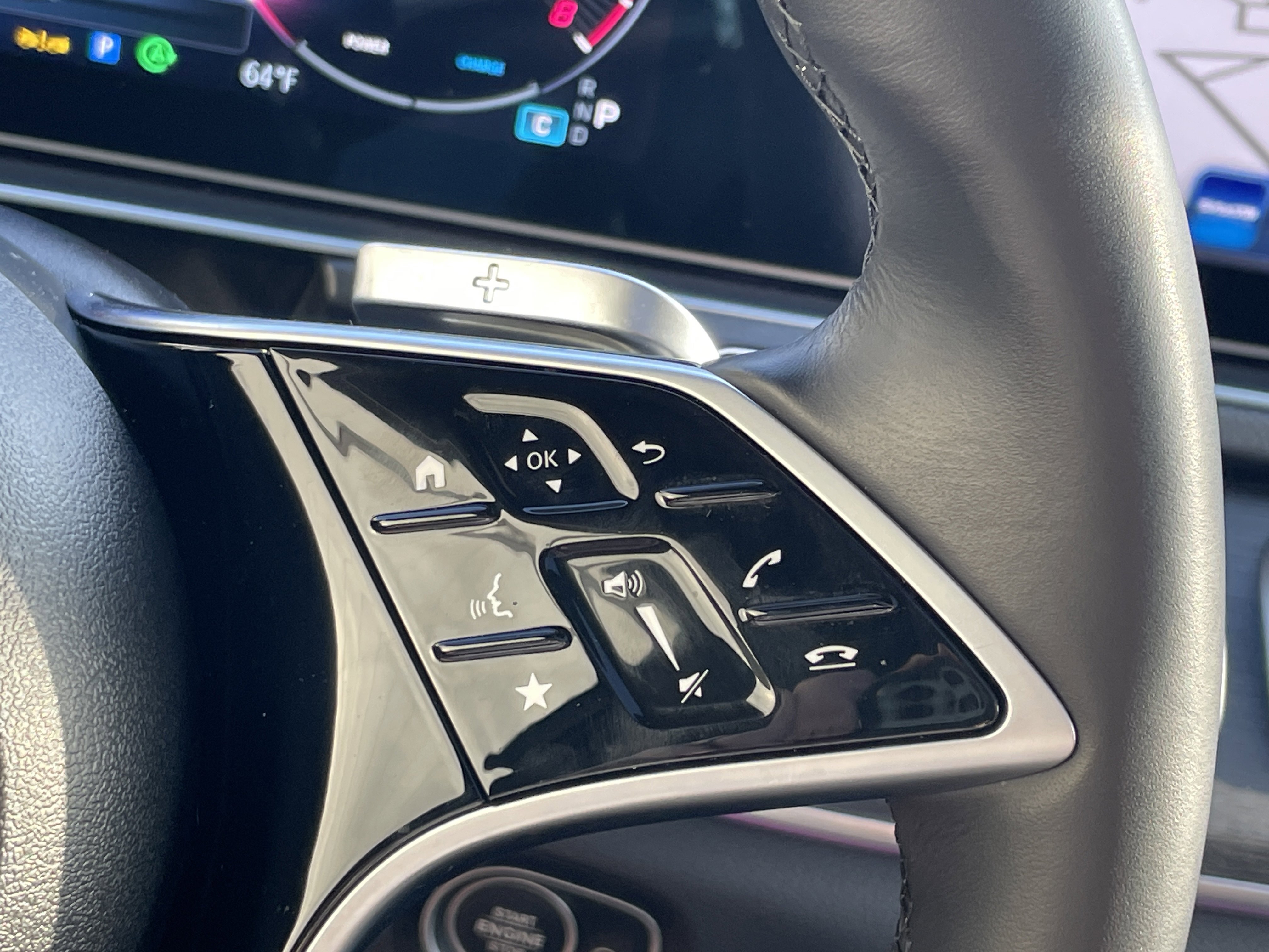 Certified 2025 Mercedes-Benz GLE 450 4MATIC image 28