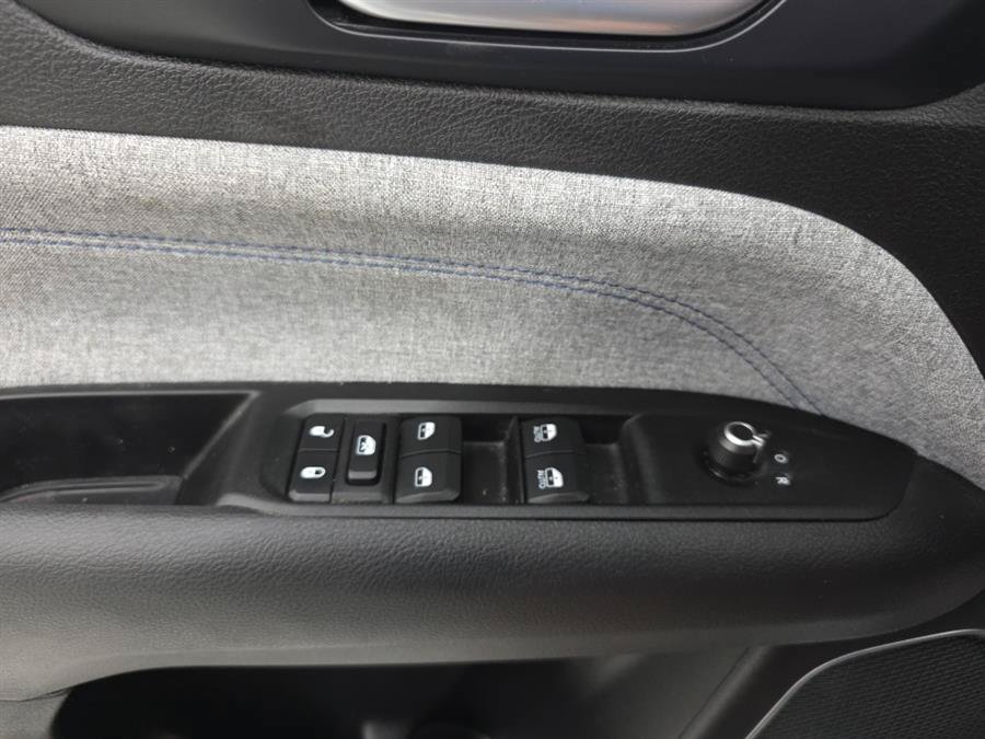Used 2022 Jeep Compass Latitude AWD/4WD image 29
