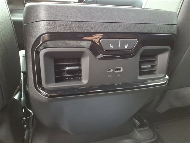 New 2026 GMC Sierra 2500 AT4 w/ AT4 Premium Plus Package image 22