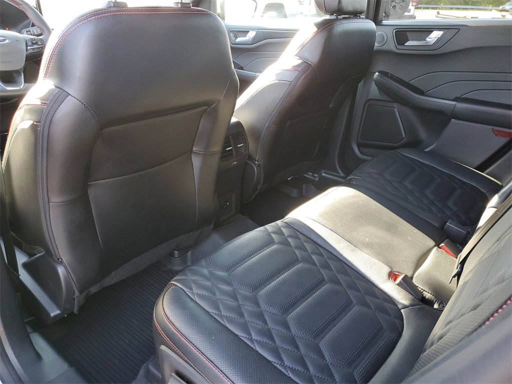 Certified 2023 Ford Escape ST-Line Elite w/ Premium Technology Package image 12