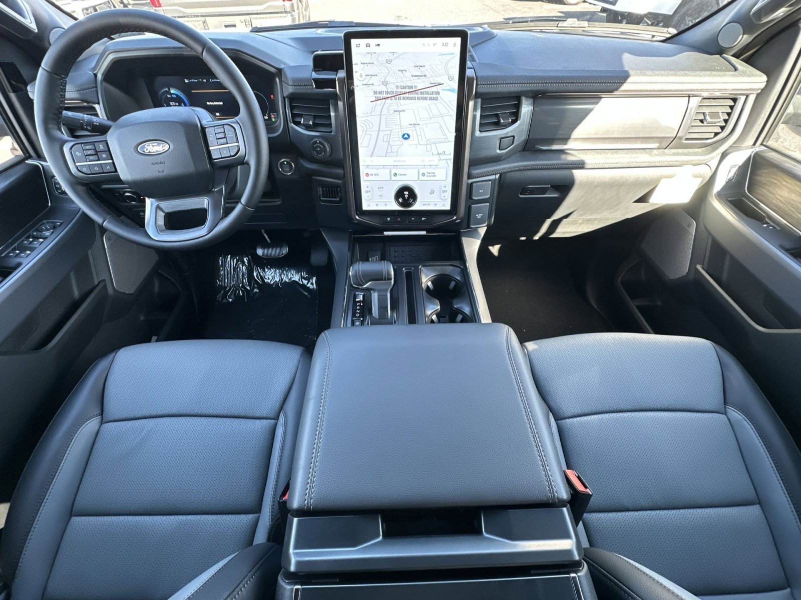 New 2025 Ford F150 Lightning Lariat image 36