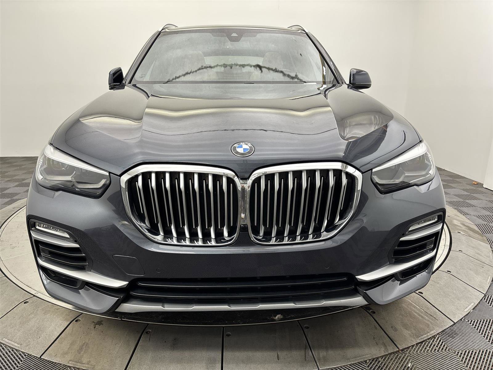 Used 2019 BMW X5 xDrive40i w/ Premium Package 2 AWD/4WD image 14