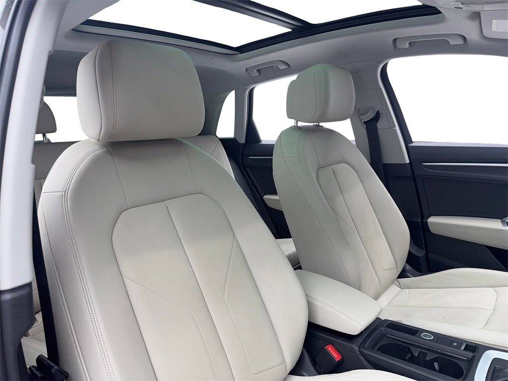 Used 2022 Audi Q3 2.0T Premium Plus image 45