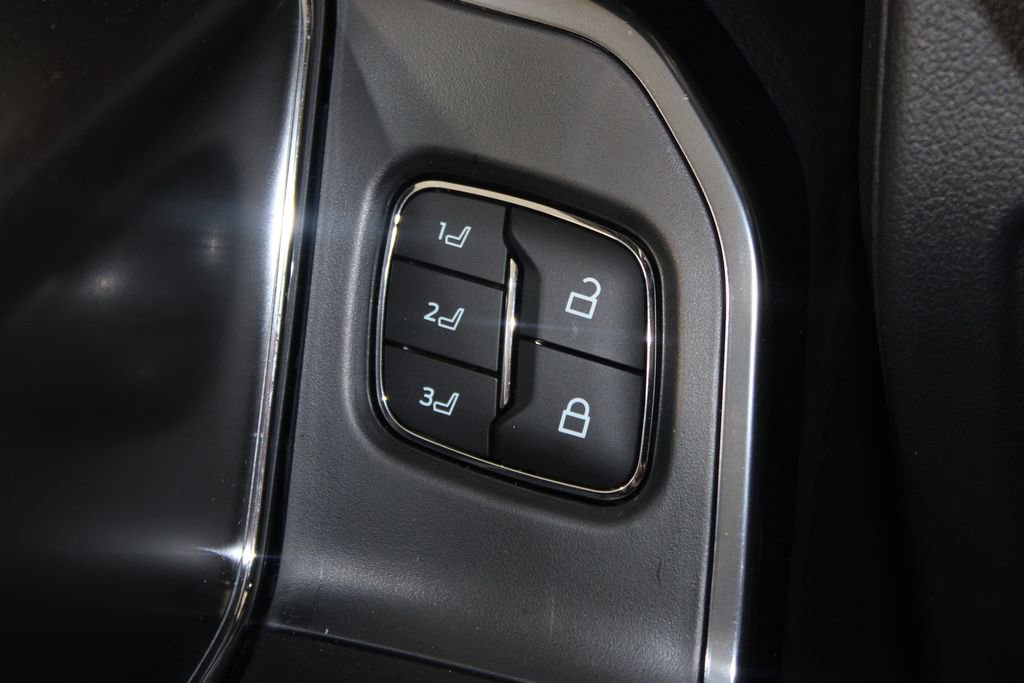 New 2025 Ford F150 Platinum w/ Equipment Group 702A High image 39