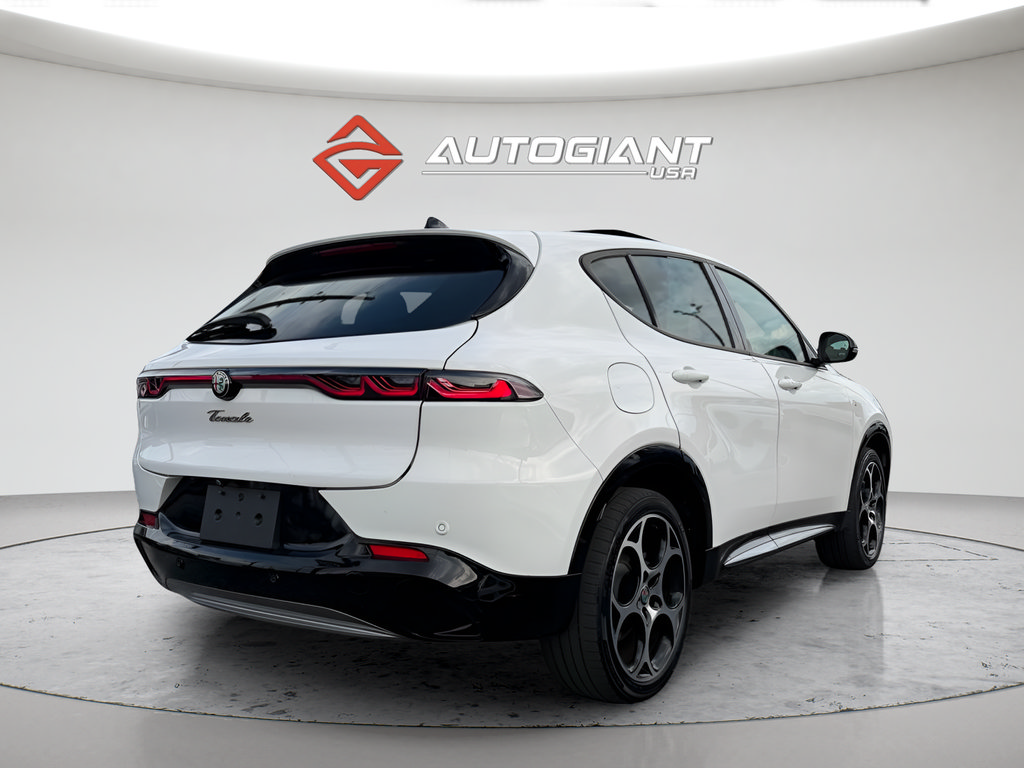 Used 2024 Alfa Romeo Tonale Ti AWD/4WD image 7