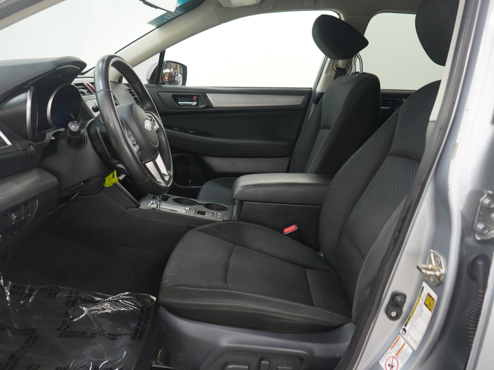 Used 2017 Subaru Outback 2.5i Premium image 21