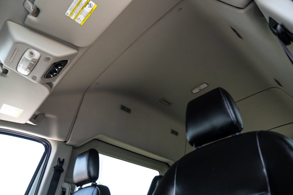 Used 2020 Ford Transit 350 XL RWD image 31