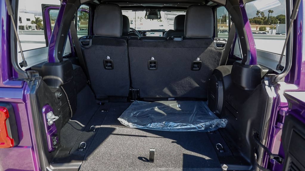 New 2026 Jeep Wrangler Unlimited Sport AWD/4WD image 31