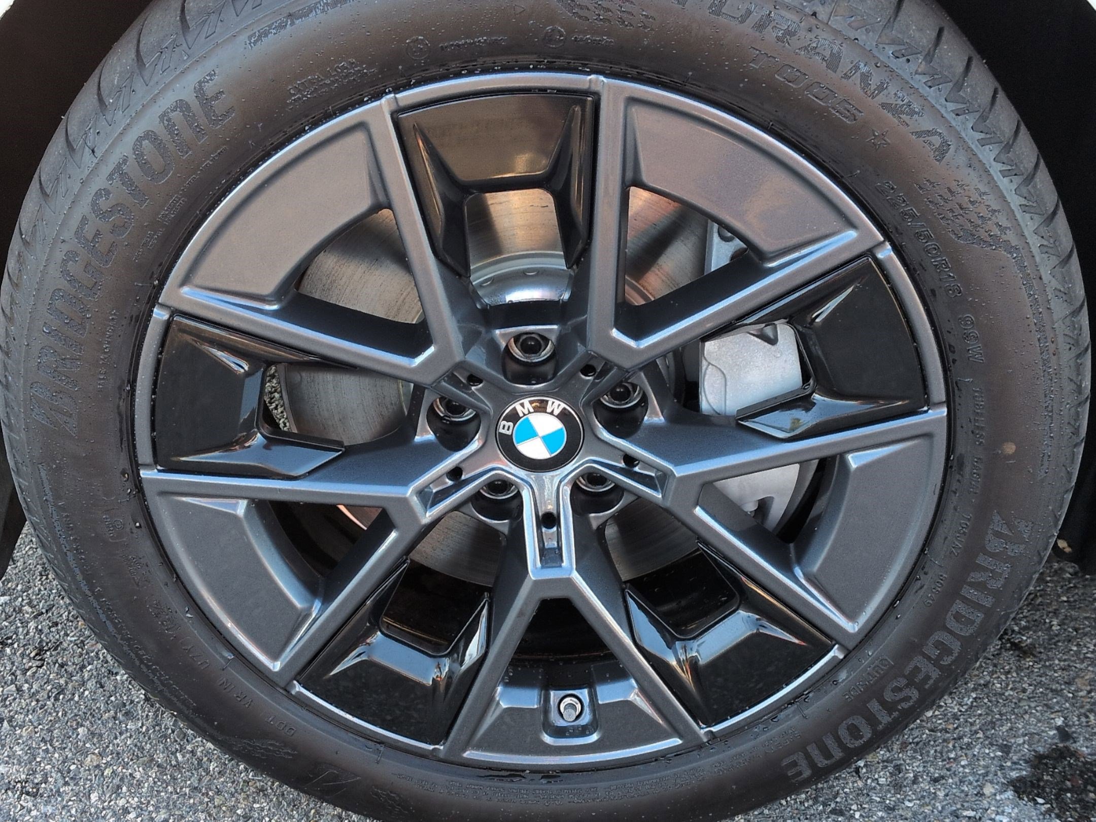 Used 2025 BMW i4 eDrive40 w/ Parking Assistance Package image 13