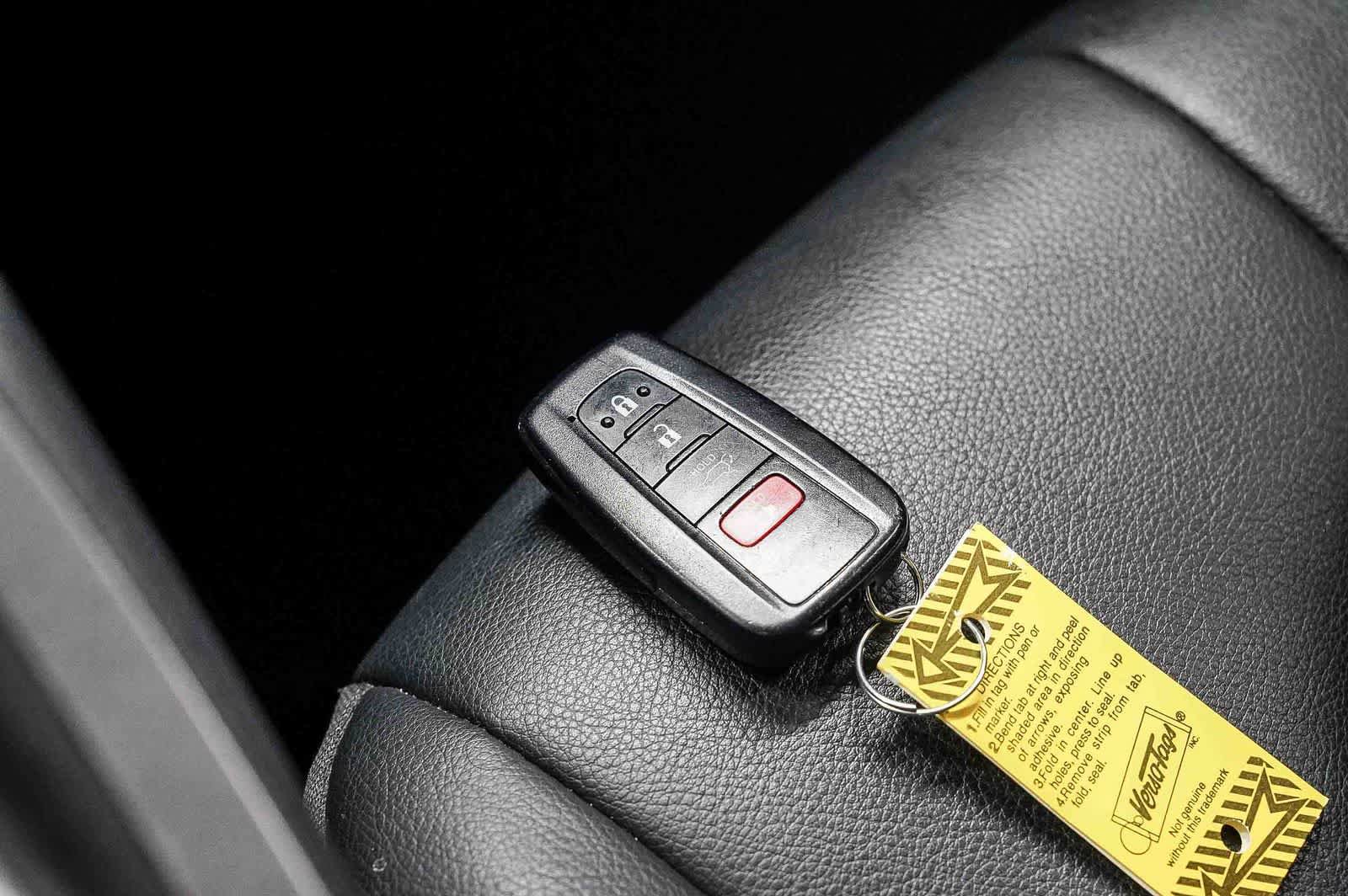 Used 2022 Toyota Camry SE w/ Convenience Package FWD image 26