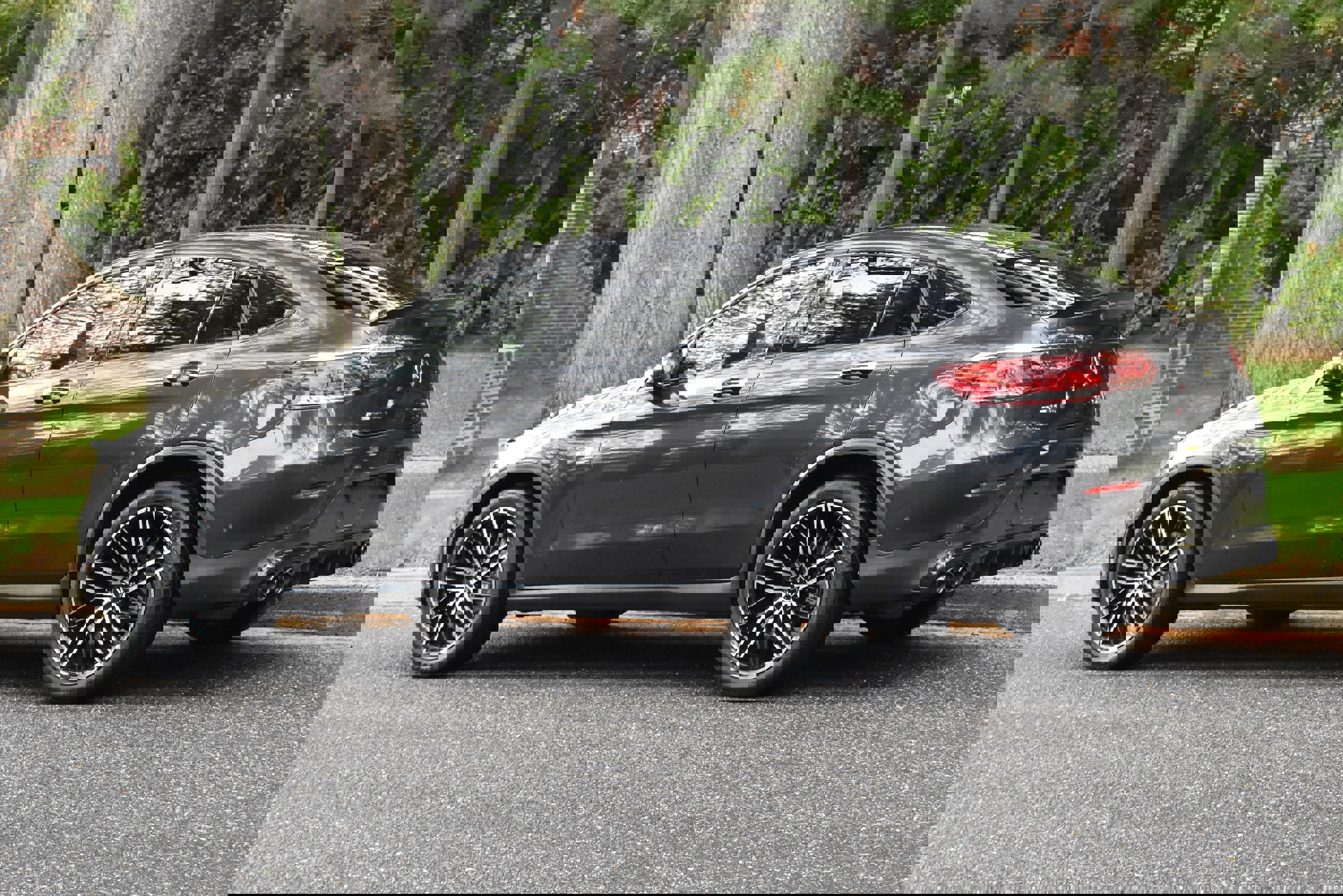 Used 2022 Mercedes-Benz GLC 43 AMG 4MATIC image 6