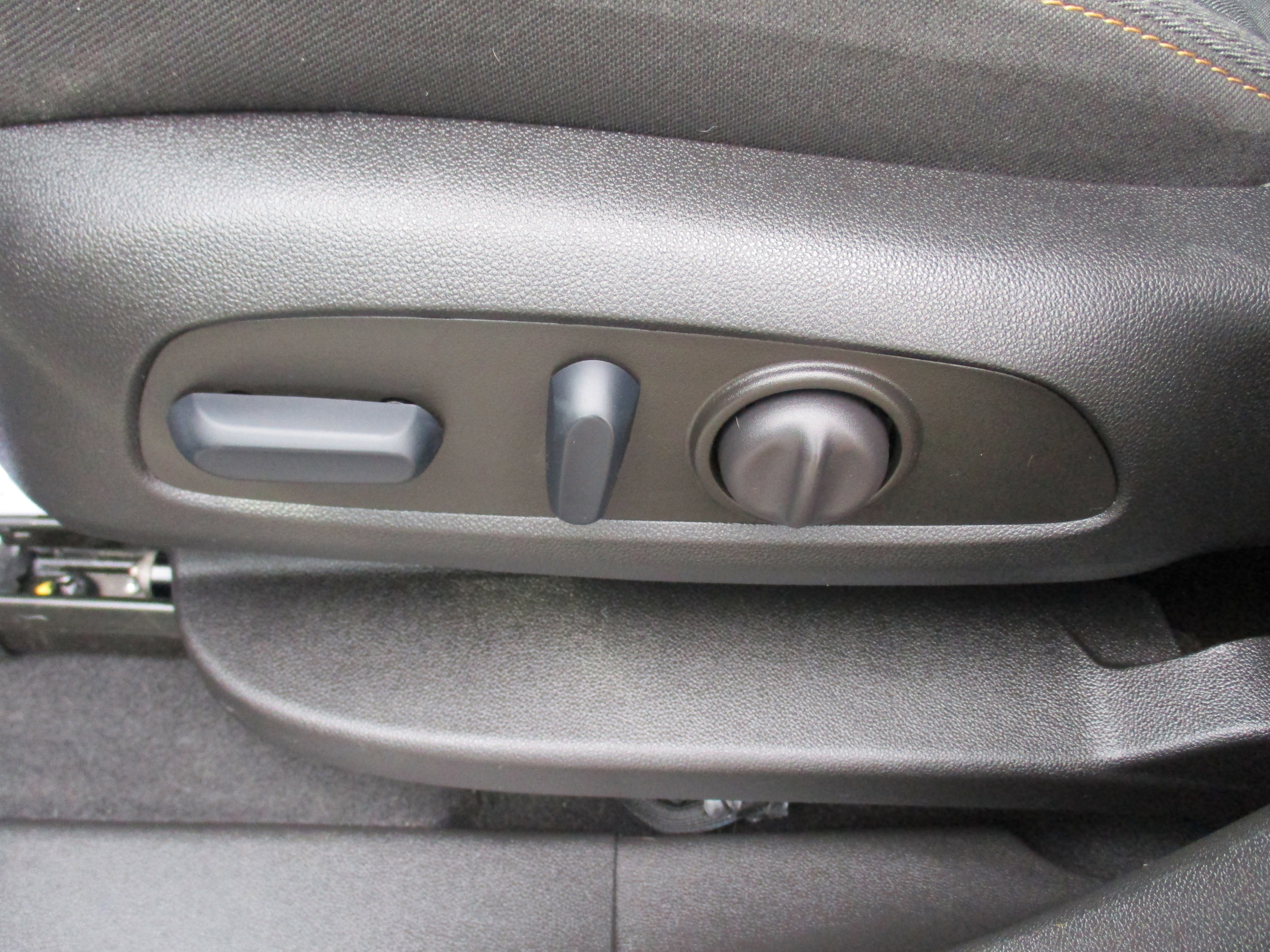 Certified 2023 Chevrolet Equinox LT image 16