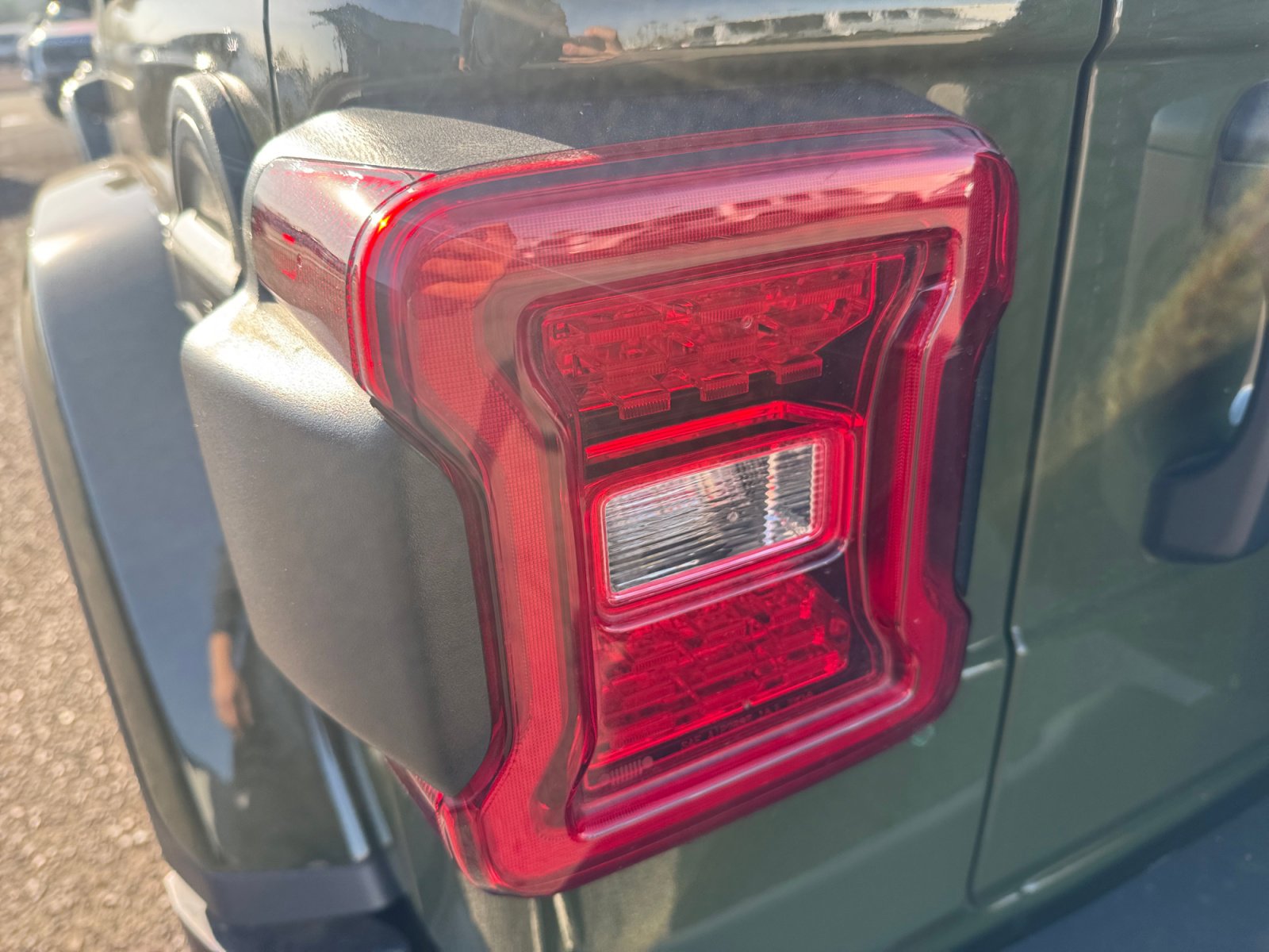 Certified 2021 Jeep Wrangler Unlimited Sahara image 16