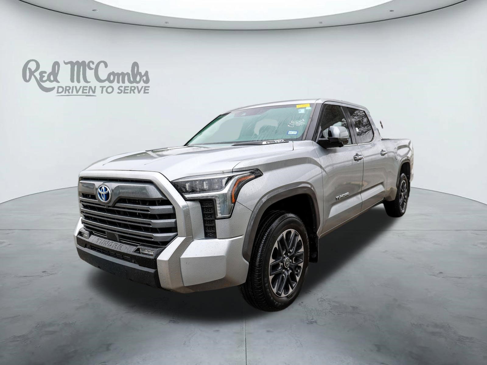 Used 2024 Toyota Tundra Limited AWD/4WD image 1