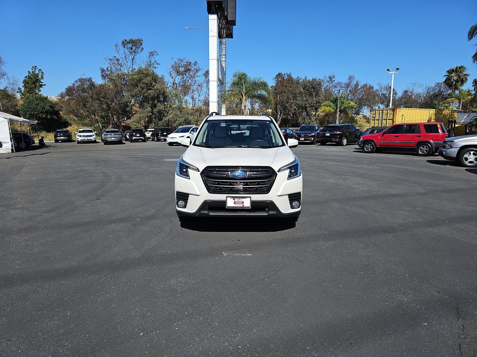 Used 2023 Subaru Forester Premium image 2