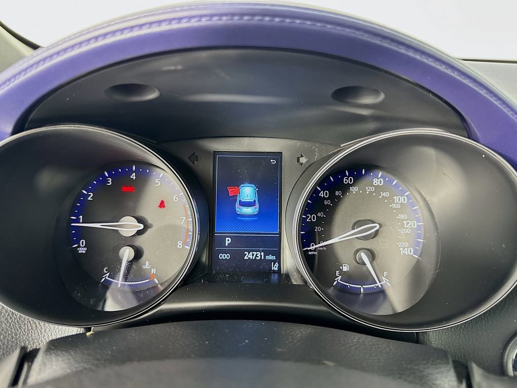 Used 2022 Toyota C-HR XLE image 18