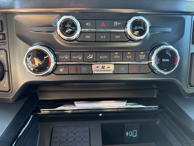 New 2025 Ford F250 Lariat w/ Lariat Ultimate Package image 19