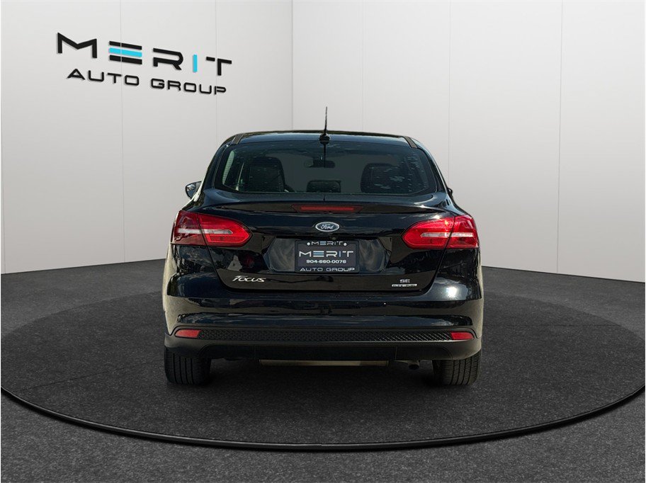Used 2016 Ford Focus SE FWD image 8