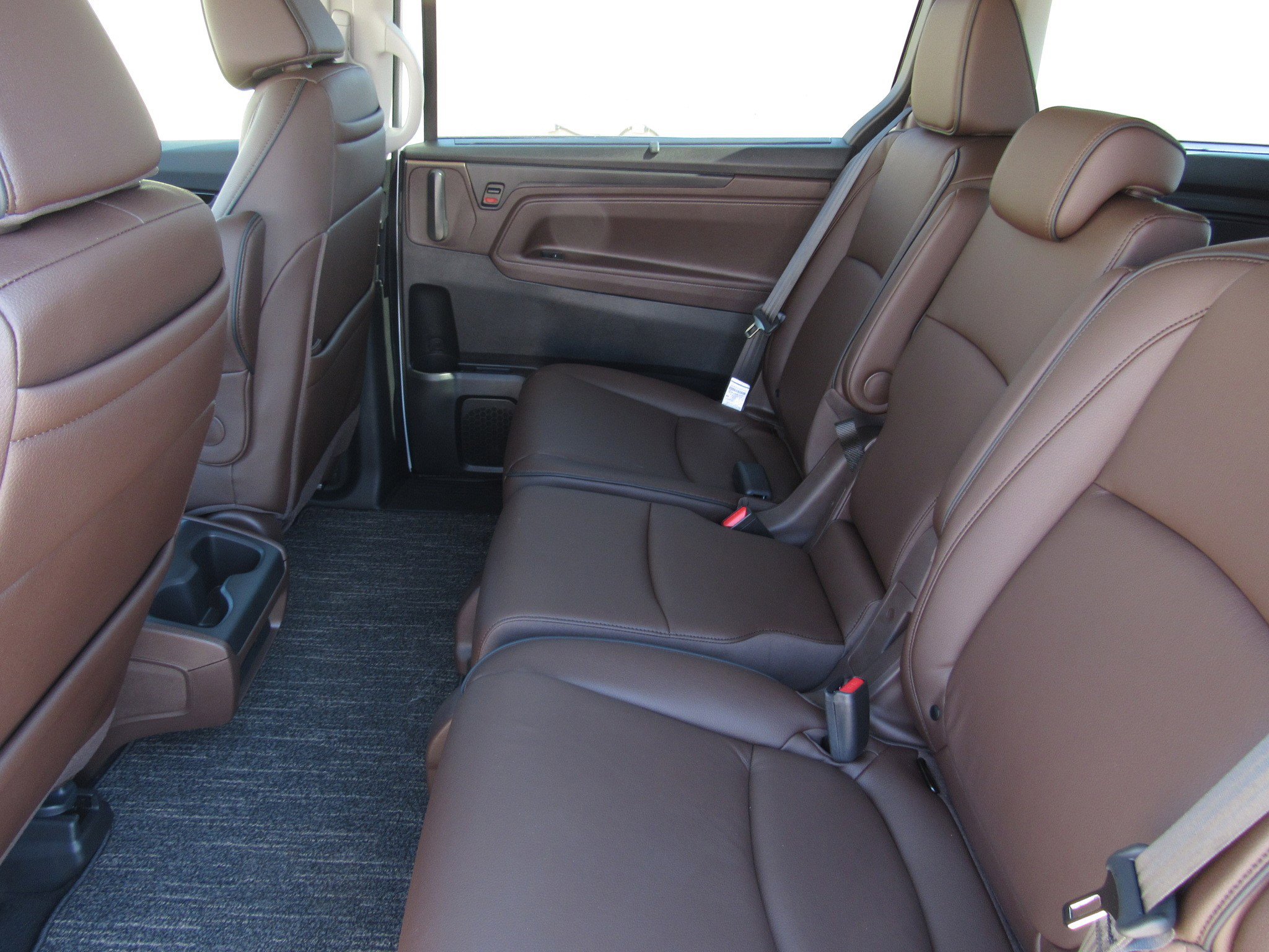 New 2026 Honda Odyssey Touring image 14