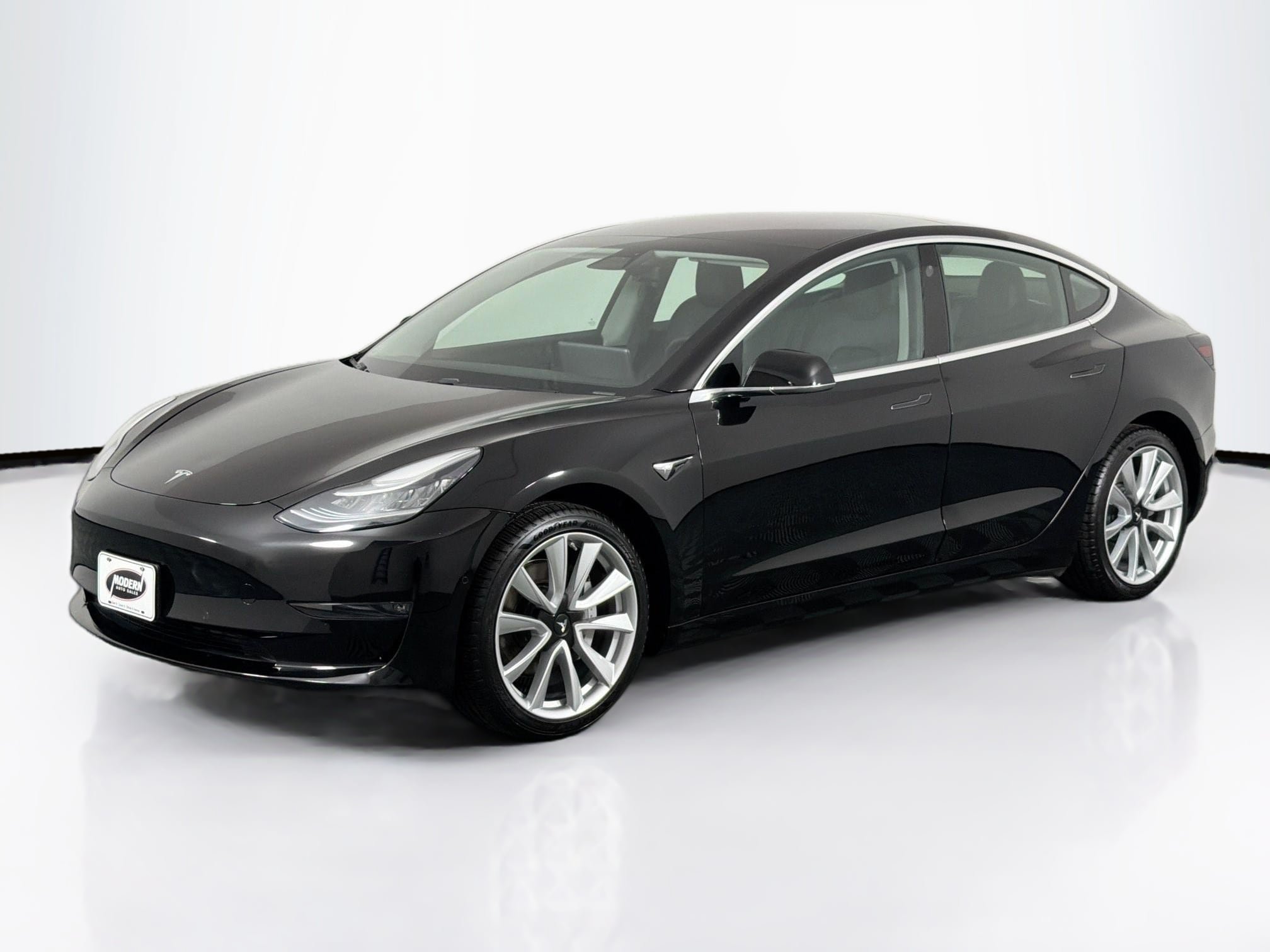 Used 2019 Tesla Model 3 Standard Range Plus RWD image 10