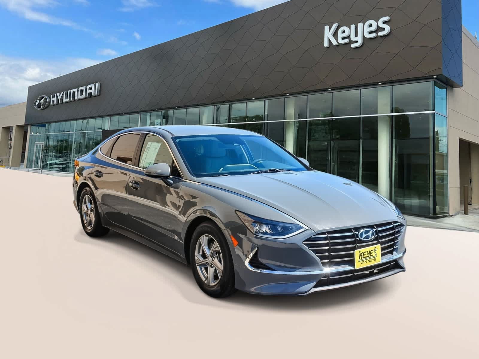 Used 2021 Hyundai Sonata SE FWD image 3