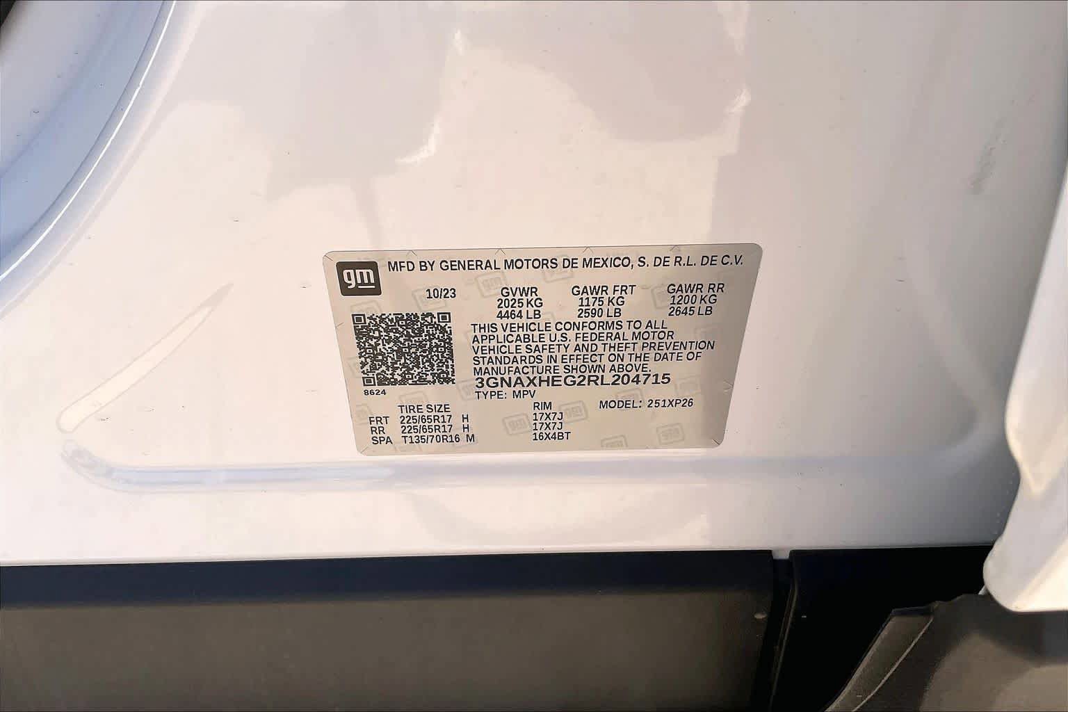 Used 2024 Chevrolet Equinox LS w/ Driver Confidence II Package FWD image 33