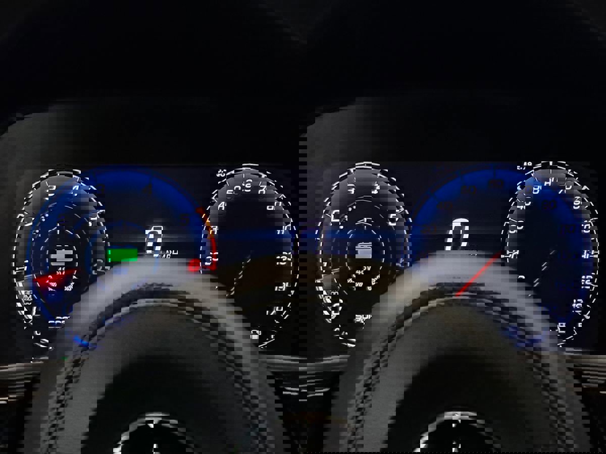 Used 2023 Maserati Grecale GT image 11