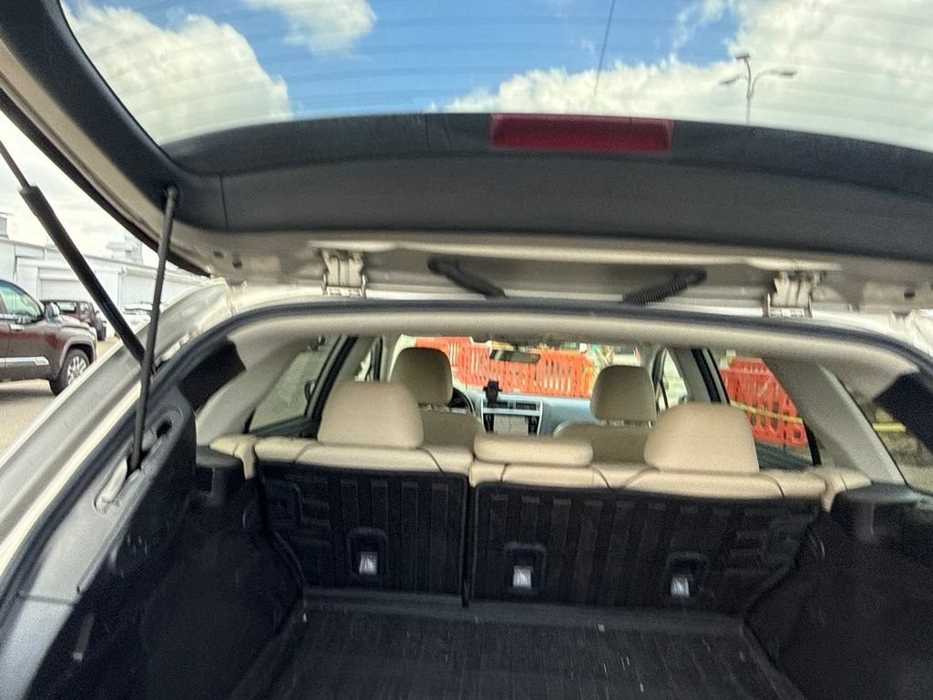 Used 2019 Subaru Outback 2.5i Limited w/ Popular Package #2 AWD/4WD image 21