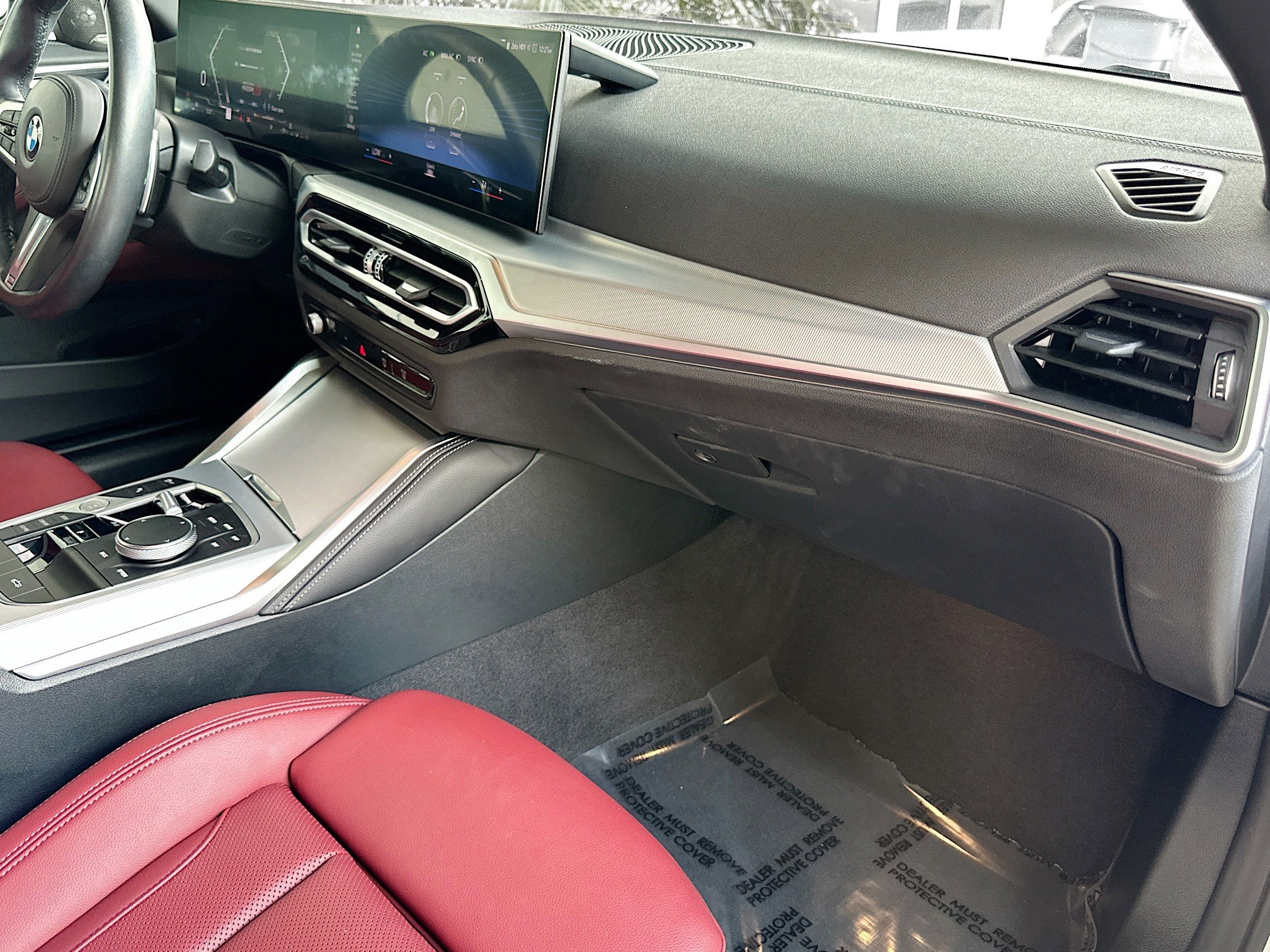 Certified 2024 BMW 440i xDrive Convertible w/ Shadowloine Package image 29