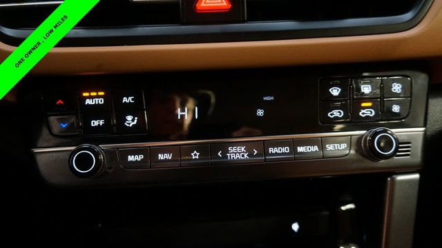 Used 2025 Kia Seltos EX w/ EX Sunroof Package FWD image 18
